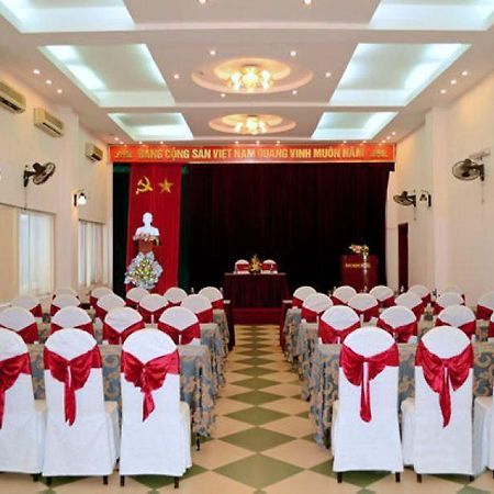 ホテルVuong Hoan ヴィン エクステリア 写真